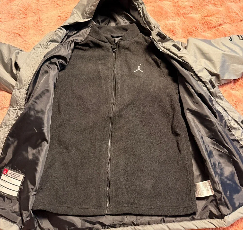 Jordan Boys XL 3-in-1 Jacket Smoke Grey Black Fleece Hooded Coat Windbreaker NWT